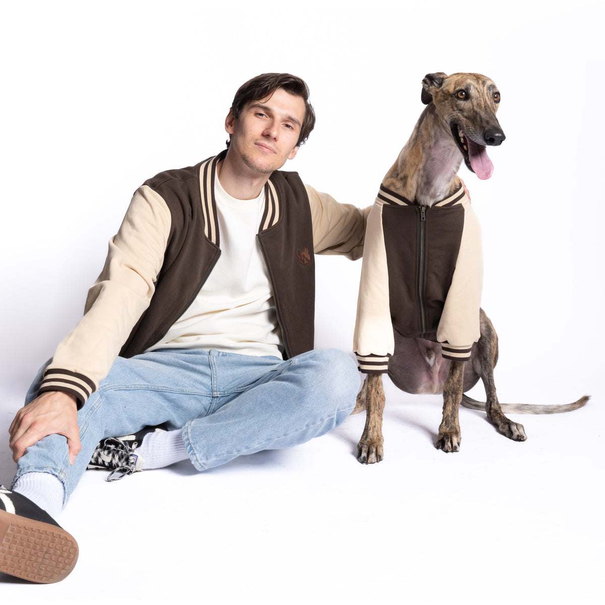 Full-Zip Sweatshirt — Espresso