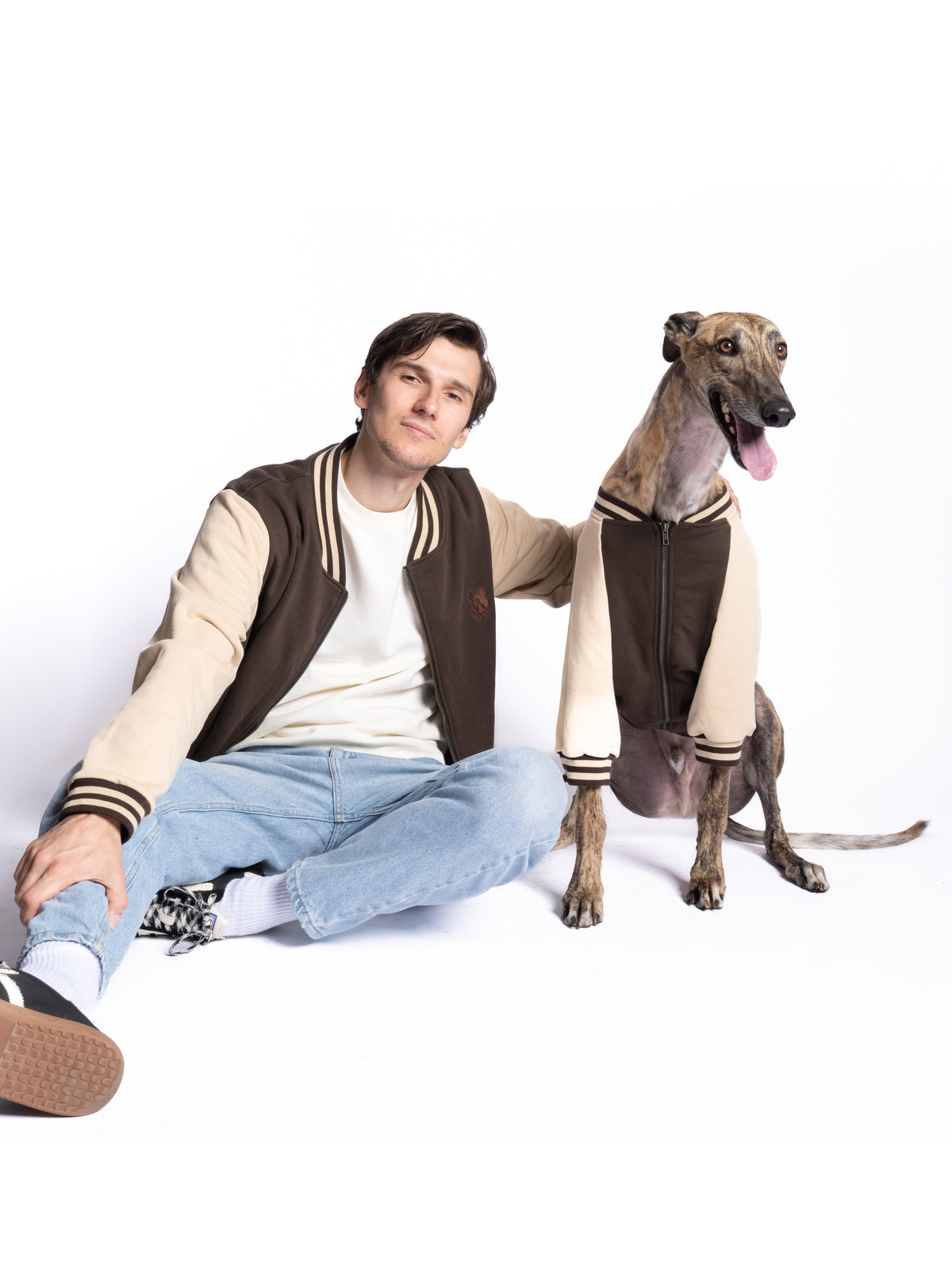 Full-Zip Sweatshirt — Espresso